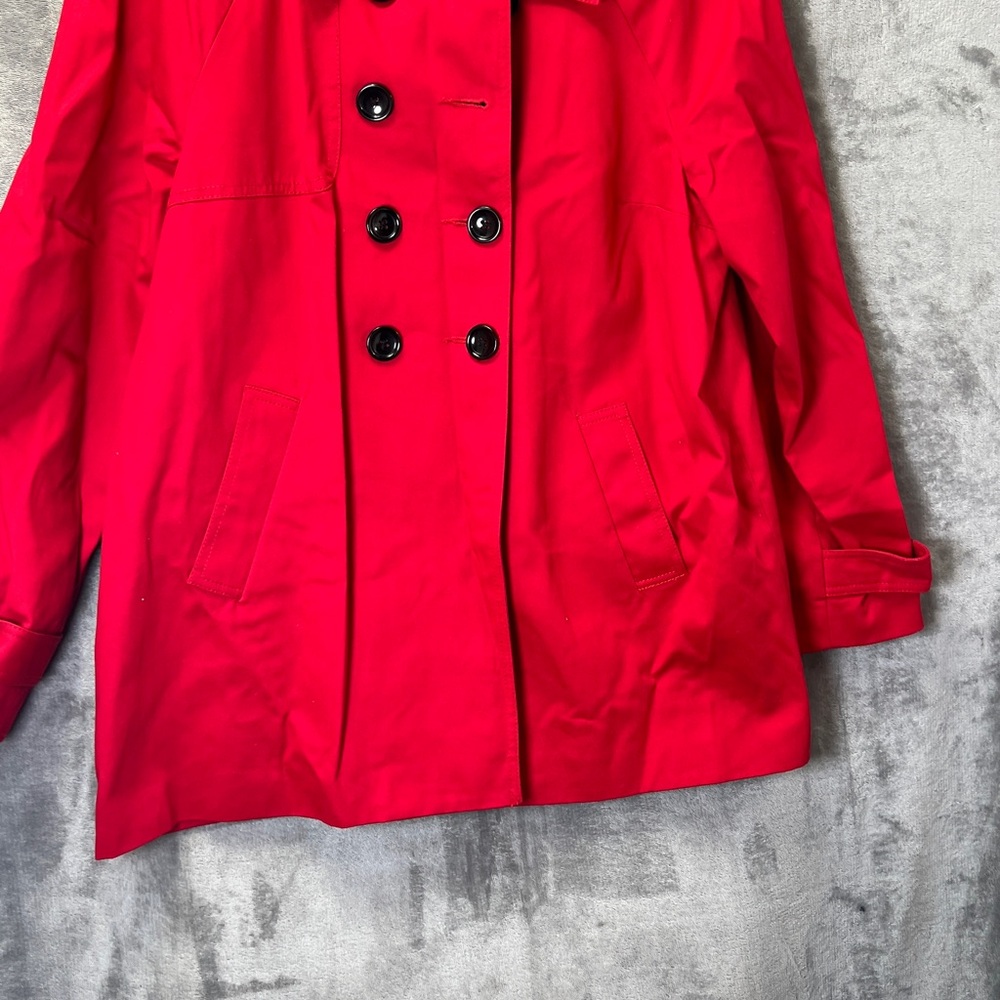 Daisy Fuentes Vibrant Red Double-Breasted Pea Coat - Picture 2 of 7
